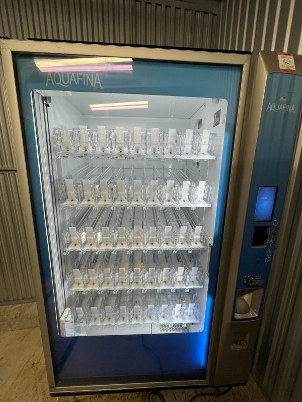 Bevmax 5800-6 Media Screen - DMV Delivery Only